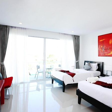 One World One Home Naiharn Hotel Rawai Exteriör bild